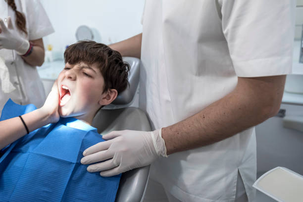 Best Mobile Emergency Dentist in Mahomet, IL